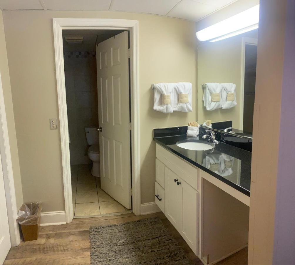 River Place Condos #101 2Bd 鸽子谷 外观 照片